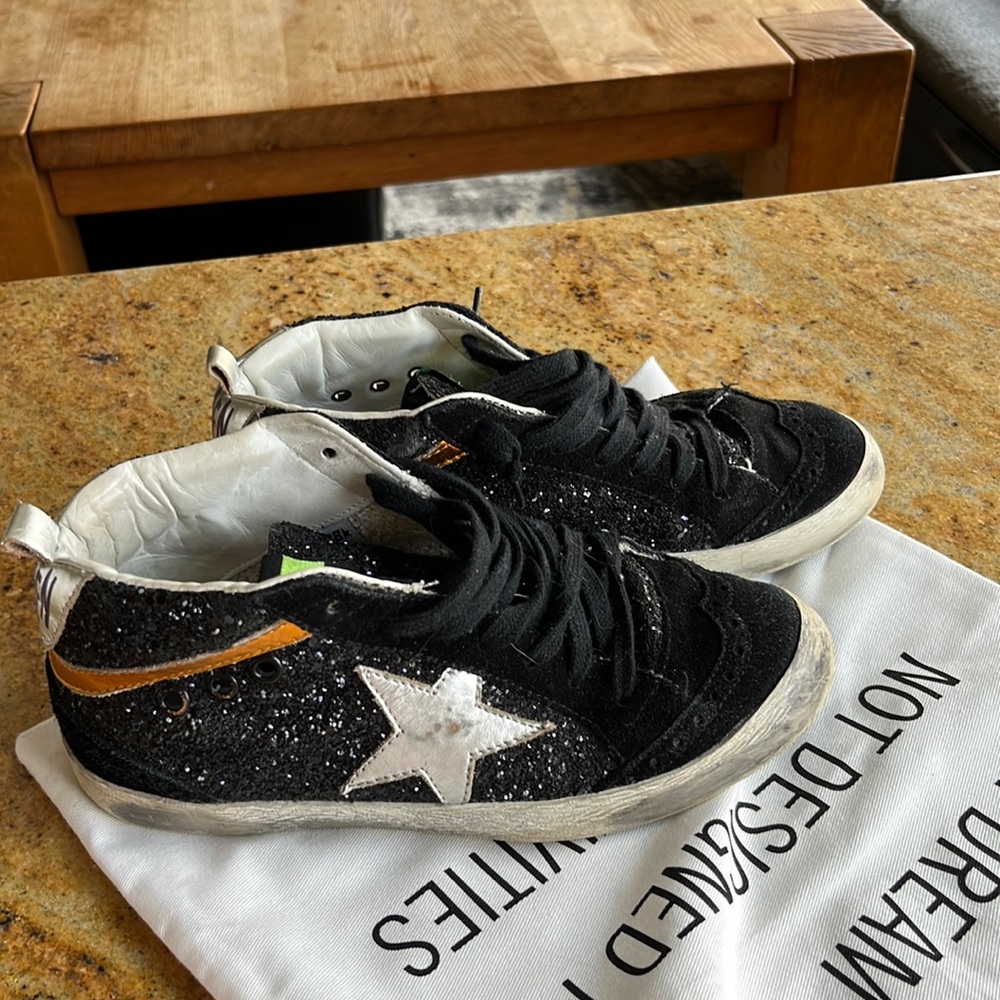 Golden Goose mid star size 36